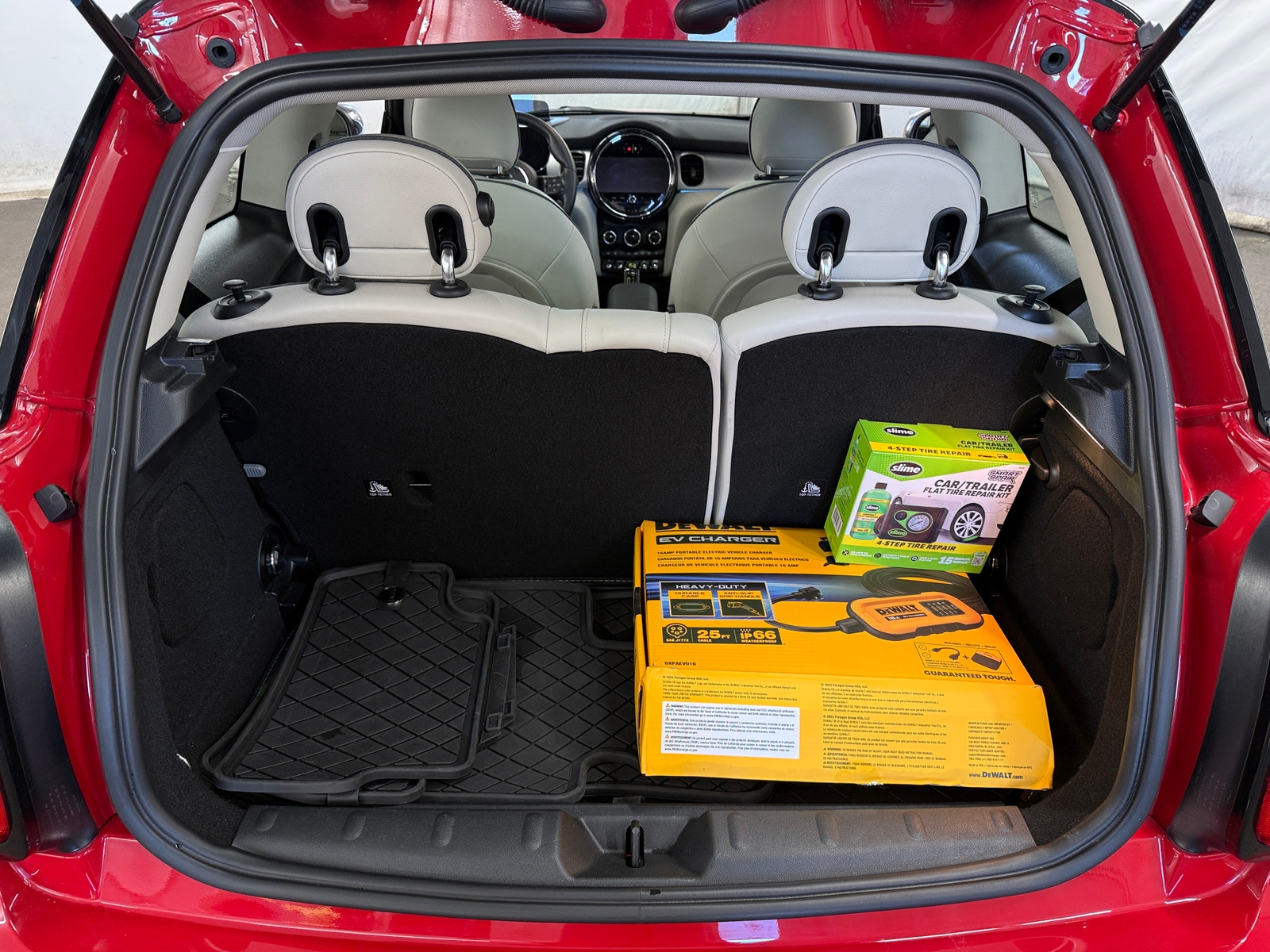 Thumbnail: 2024 MINI Cooper Hardtop - 6