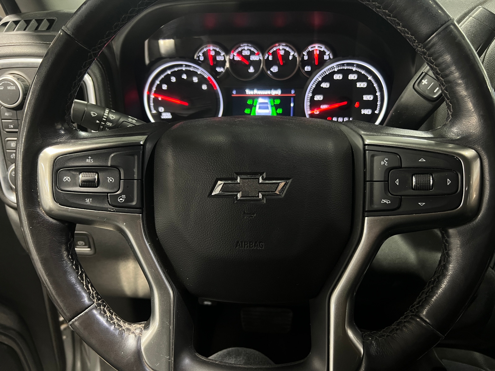 Thumbnail: 2021 Chevrolet Silverado 1500 - 5