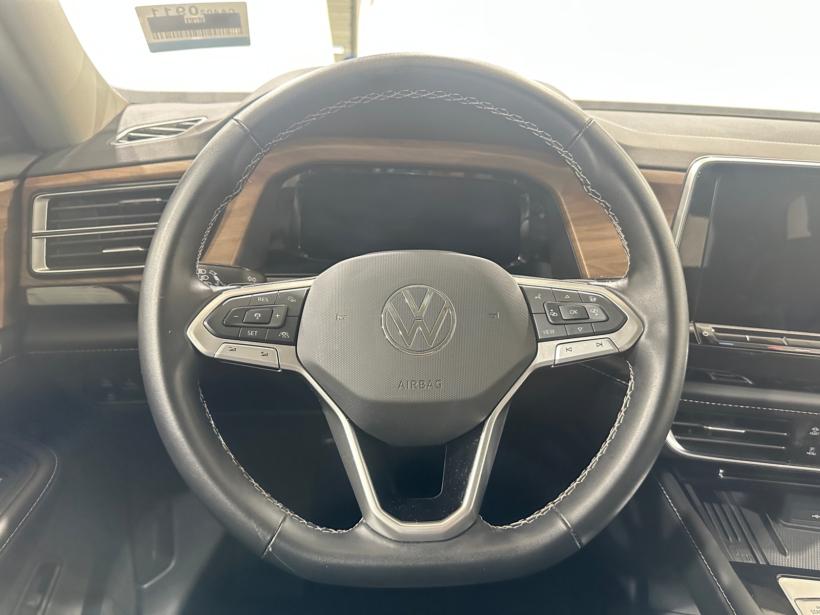 Thumbnail: 2025 Volkswagen Atlas - 4