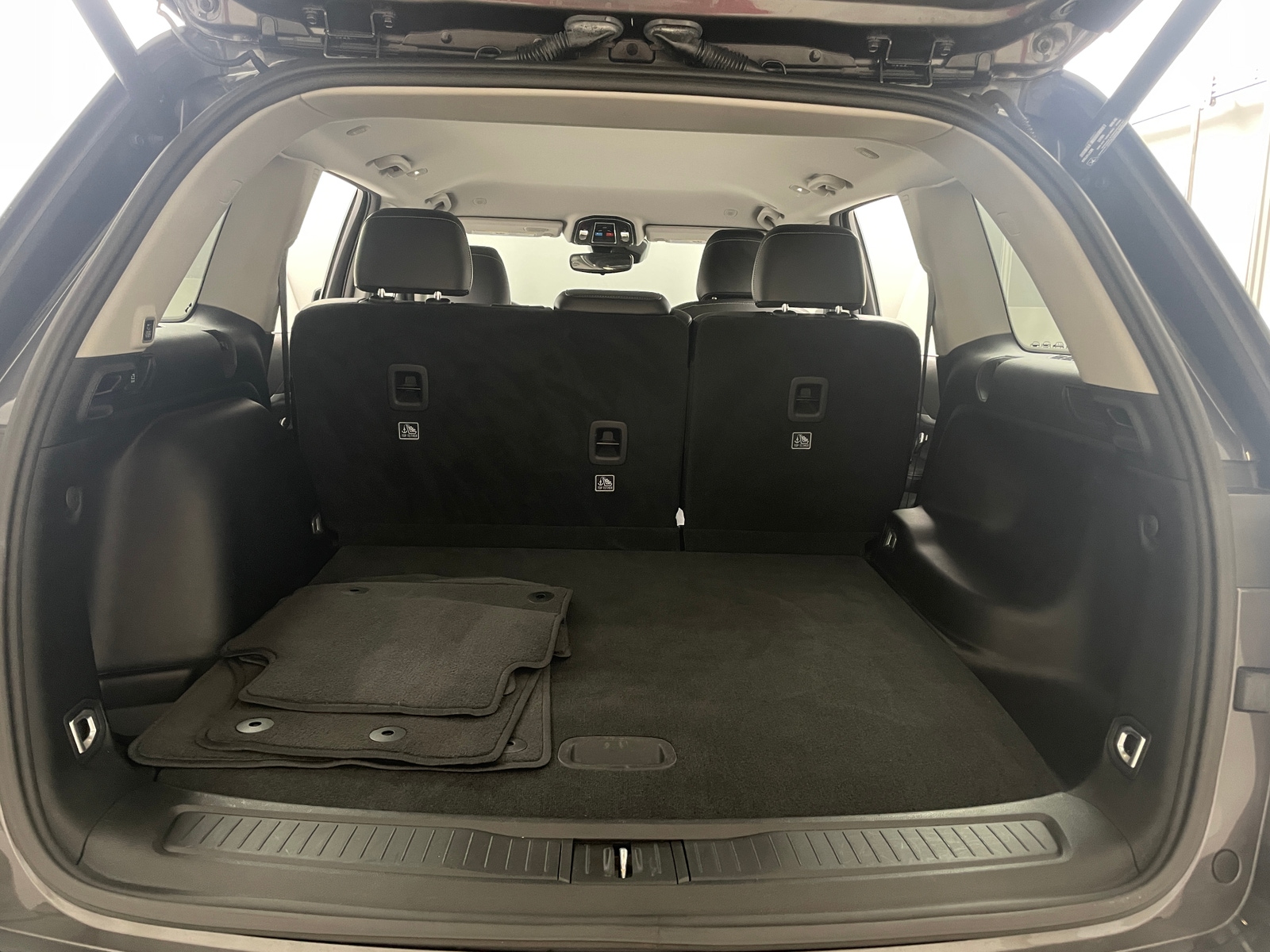 Thumbnail: 2023 Jeep Grand Cherokee - 6