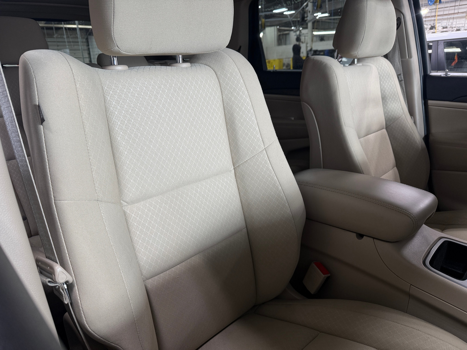 Thumbnail: 2022 Jeep Grand Cherokee - 2