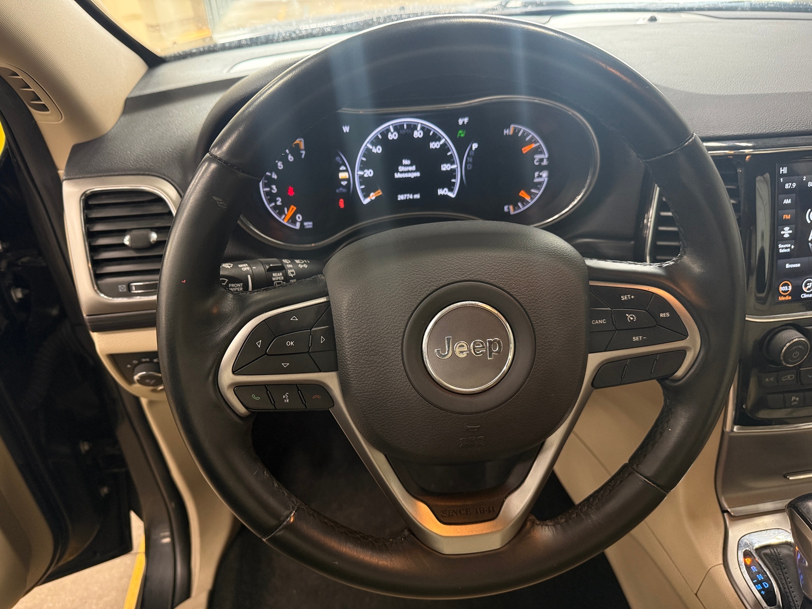 Thumbnail: 2022 Jeep Grand Cherokee - 5