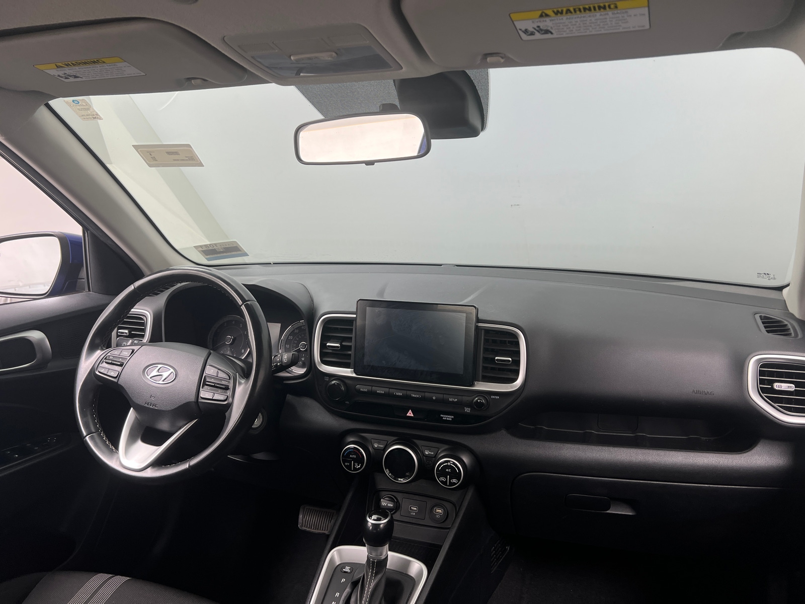 Thumbnail: 2021 Hyundai Venue - 3