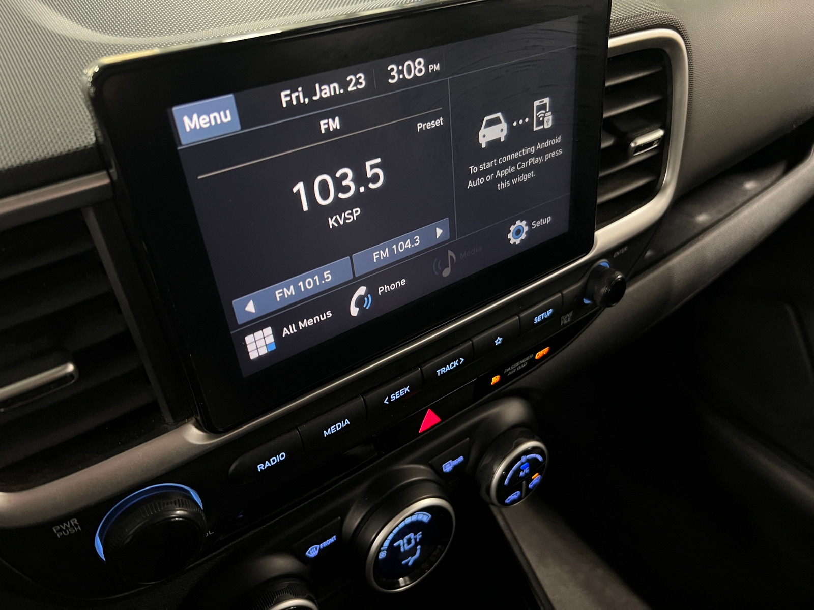 Thumbnail: 2021 Hyundai Venue - 4