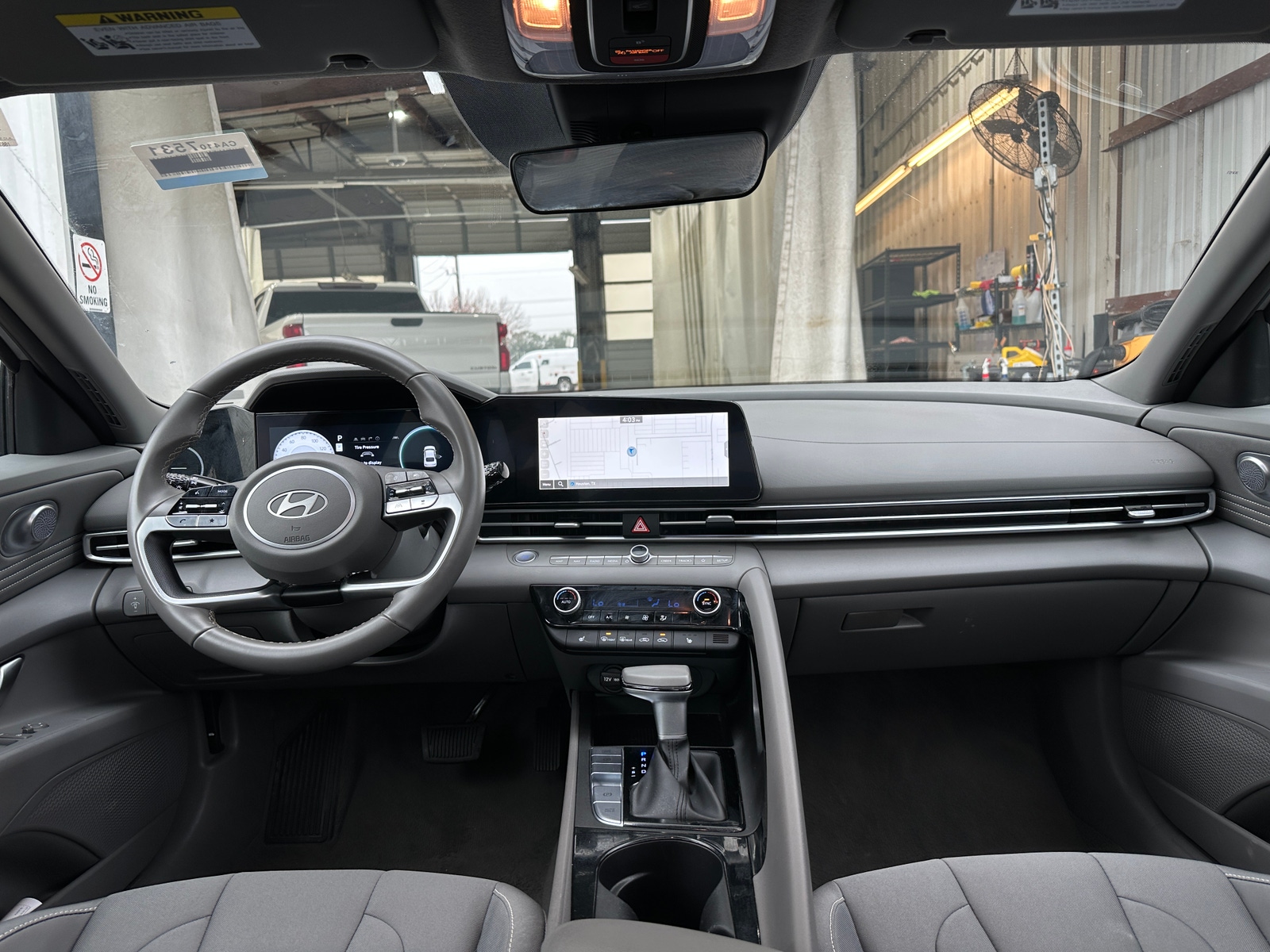 Thumbnail: 2025 Hyundai Elantra - 3