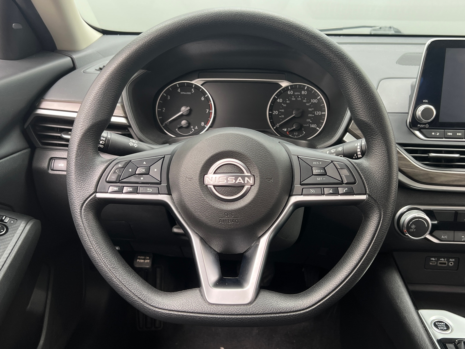 Thumbnail: 2024 Nissan Altima - 5