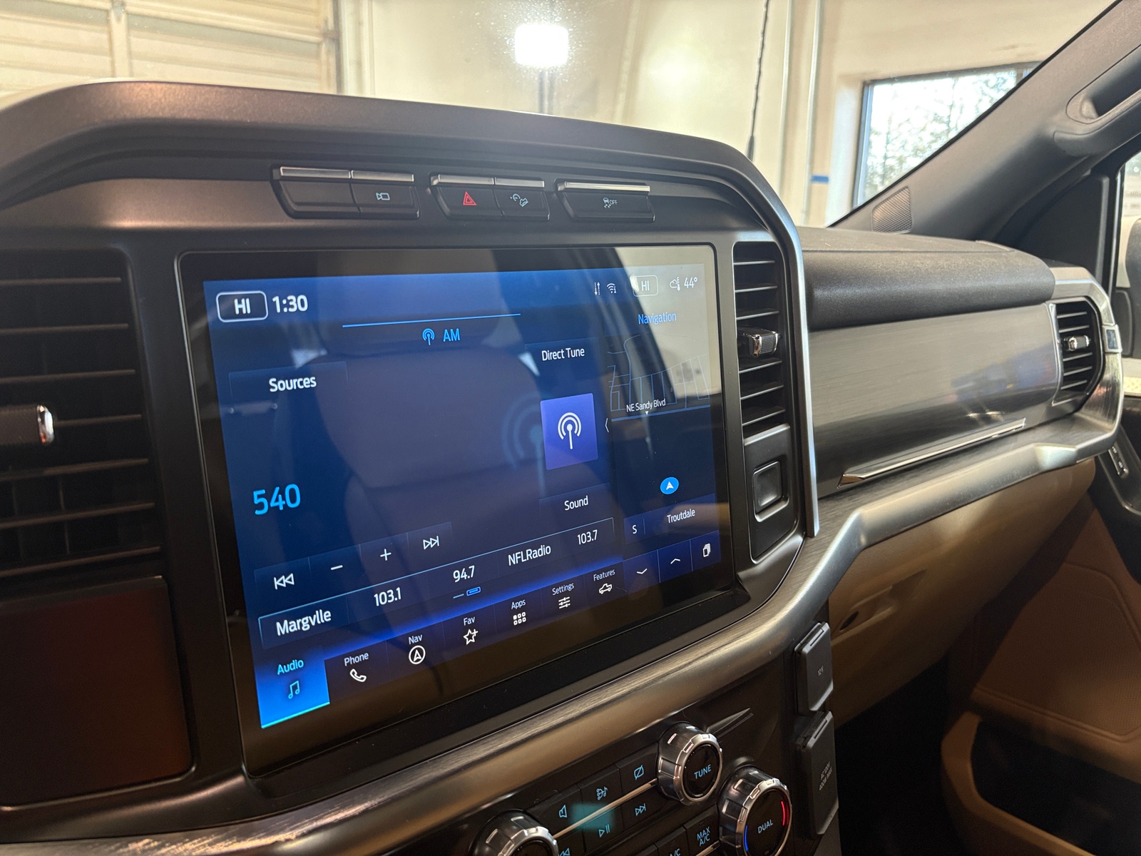 Thumbnail: 2022 Ford Econoline - 3