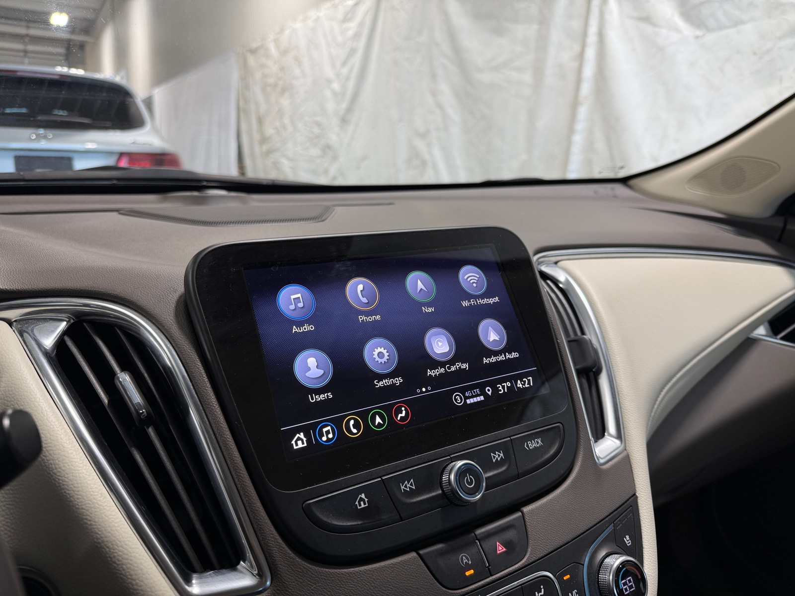 Thumbnail: 2024 Chevrolet Malibu - 3