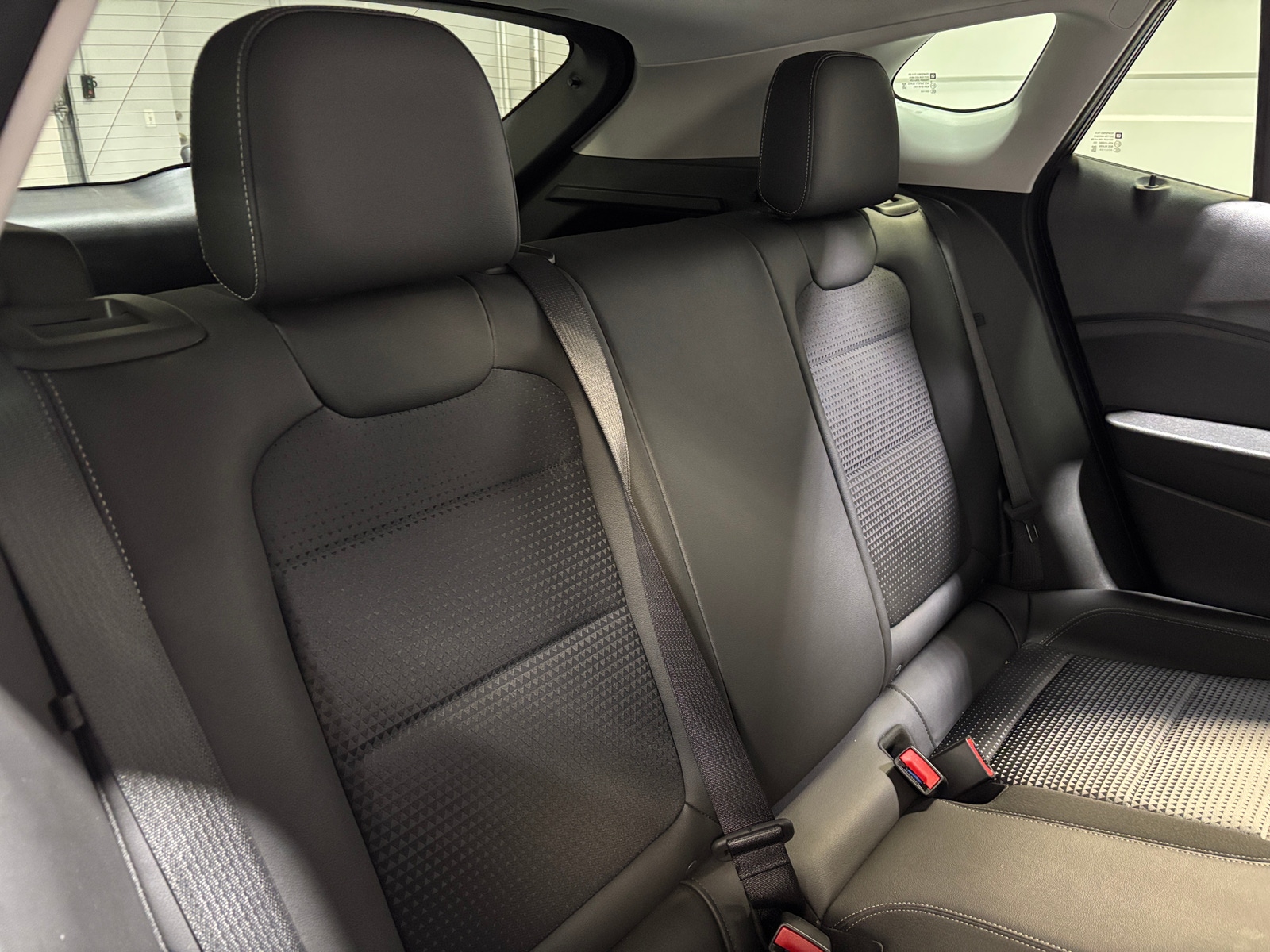 Thumbnail: 2025 Chevrolet Trax - 6