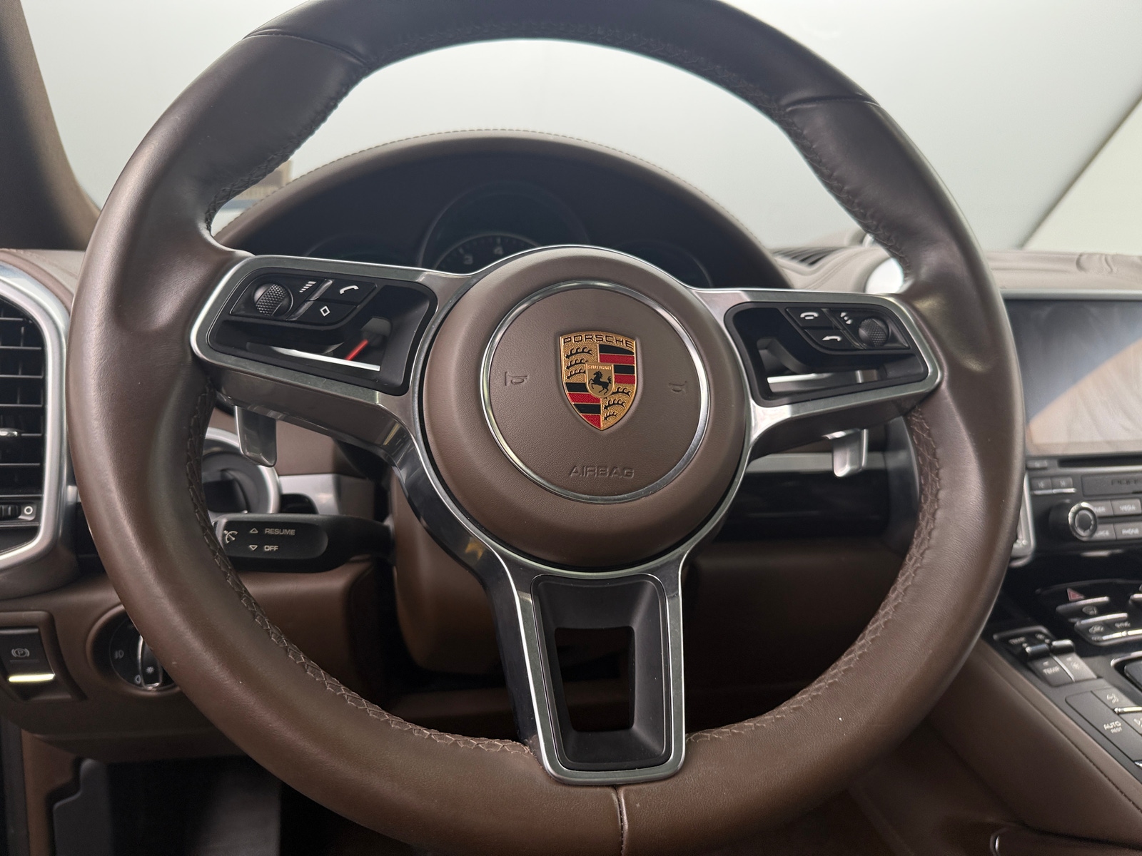 Thumbnail: 2018 Porsche Cayenne - 4