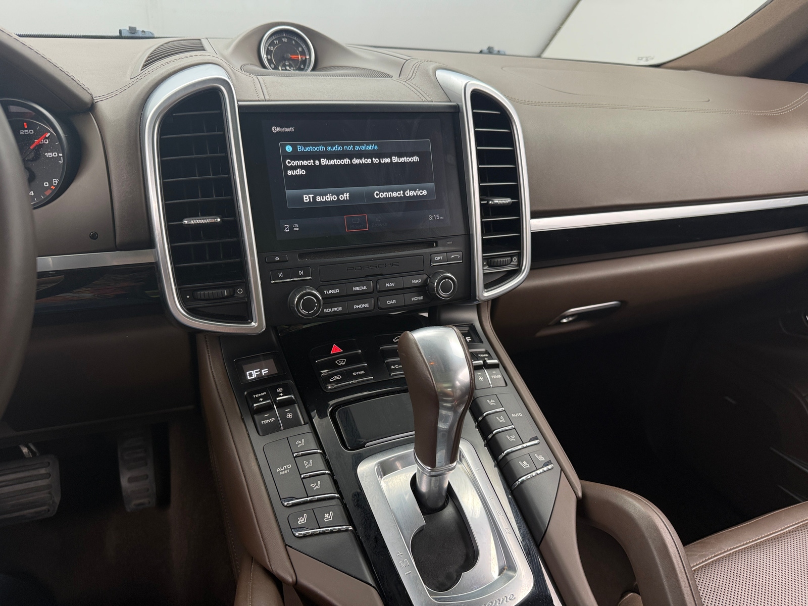 Thumbnail: 2018 Porsche Cayenne - 3