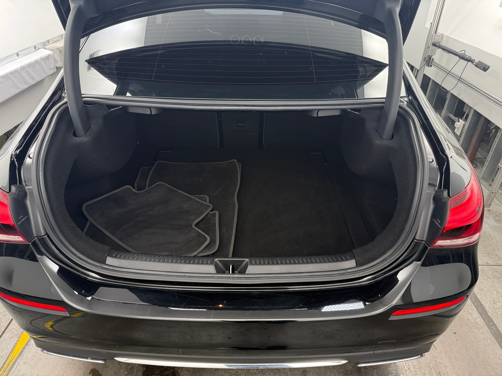 Thumbnail: 2021 Mercedes-Benz A-Class - 6