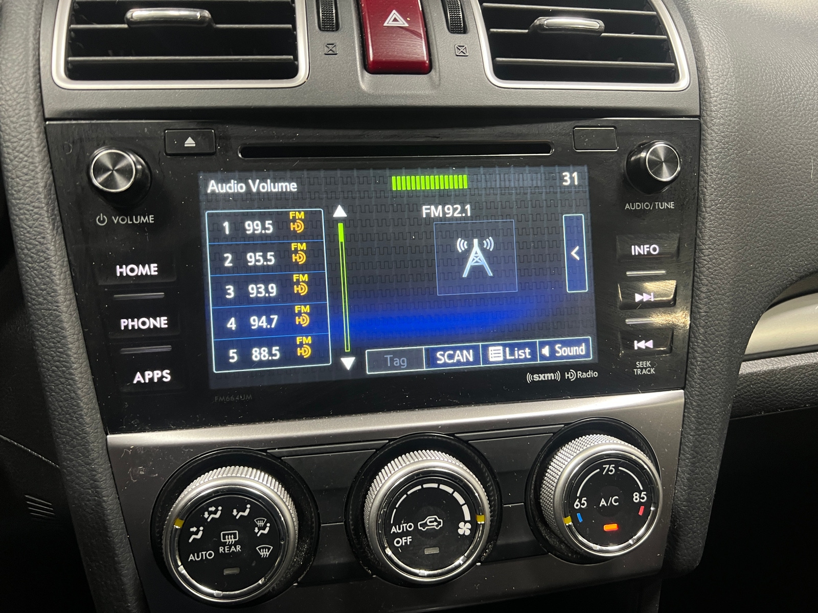 Thumbnail: 2015 Subaru XV Crosstrek - 3