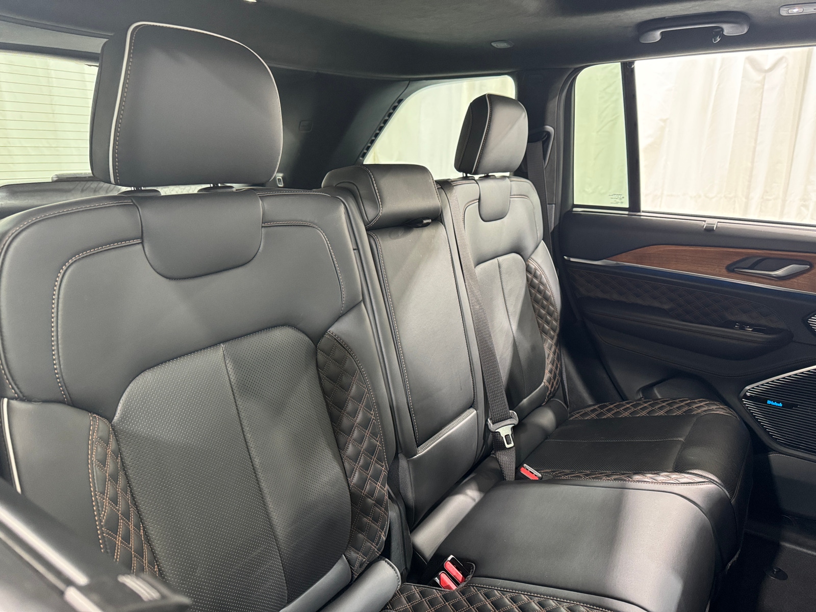 Thumbnail: 2022 Jeep Grand Cherokee - 5