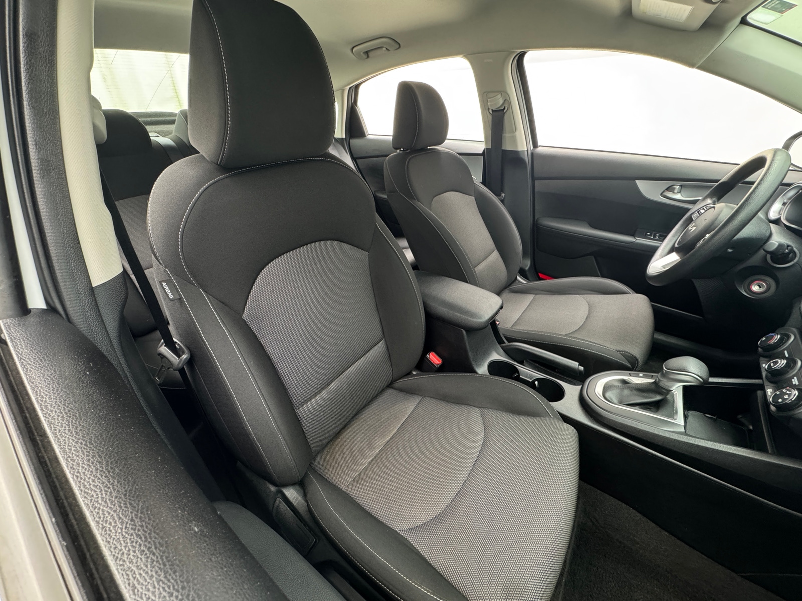 Thumbnail: 2024 Kia Forte - 2