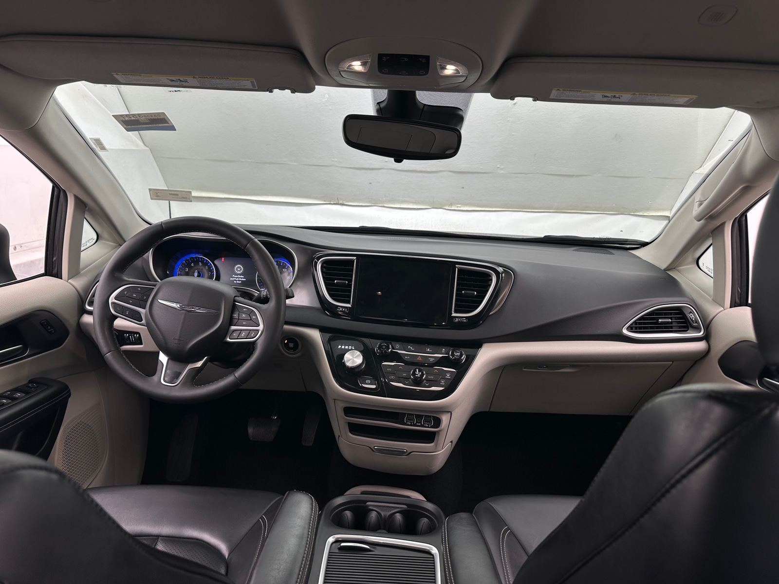 Thumbnail: 2023 Chrysler Pacifica - 2