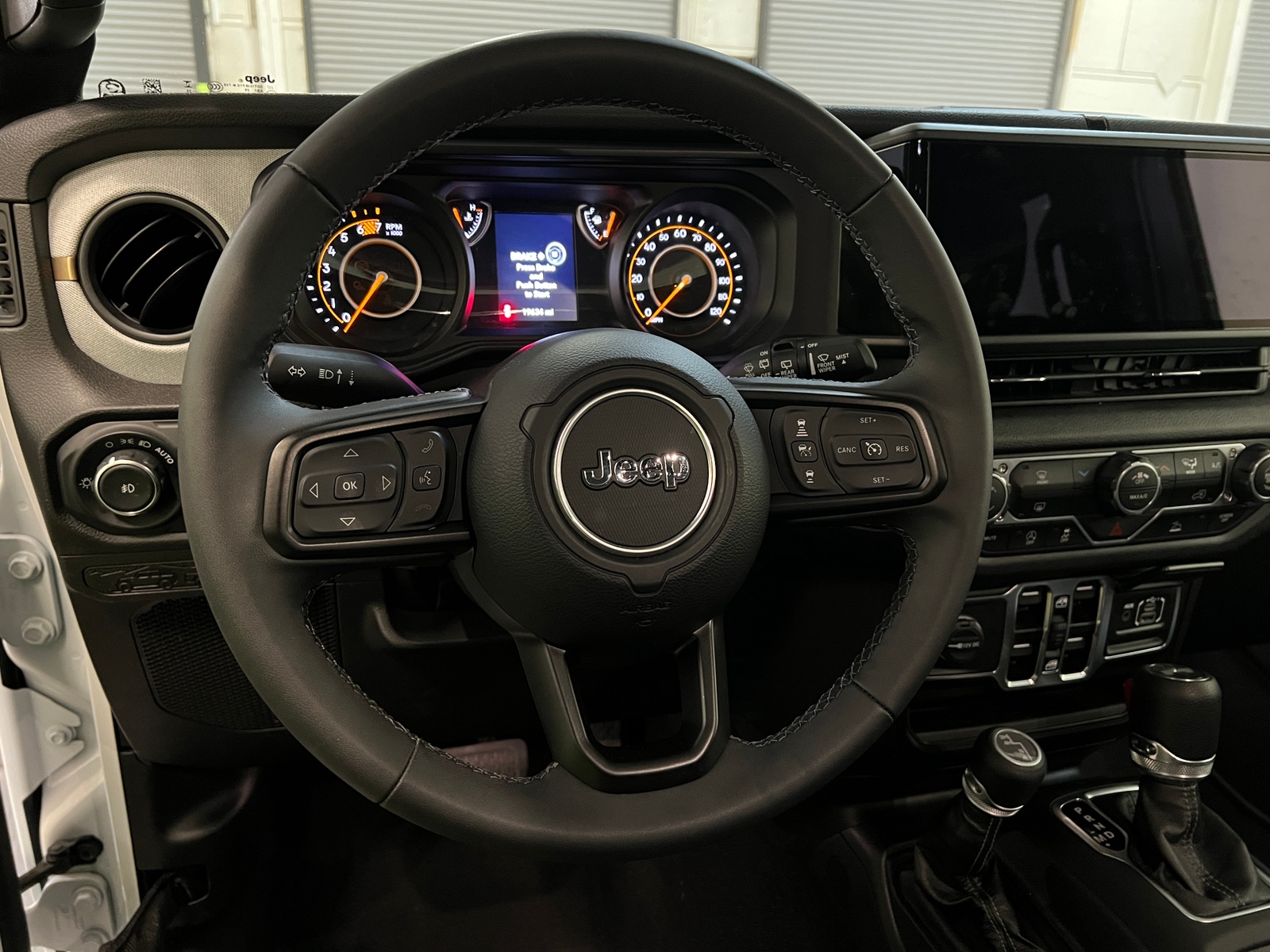 Thumbnail: 2025 Jeep Wrangler - 5