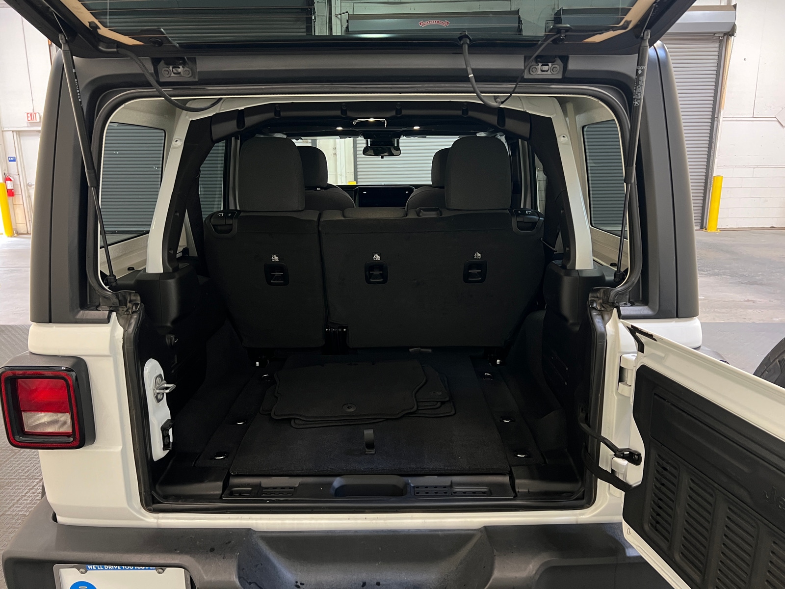 Thumbnail: 2025 Jeep Wrangler - 7