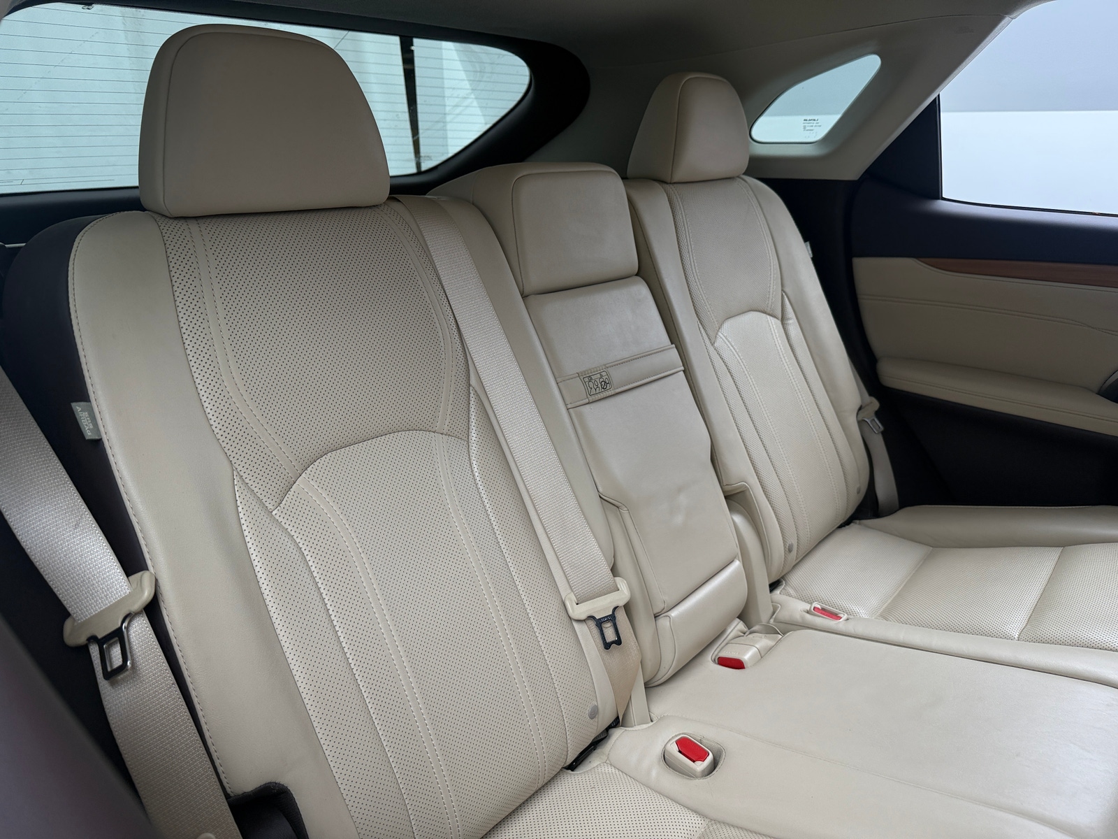 Thumbnail: 2017 Lexus RX - 5