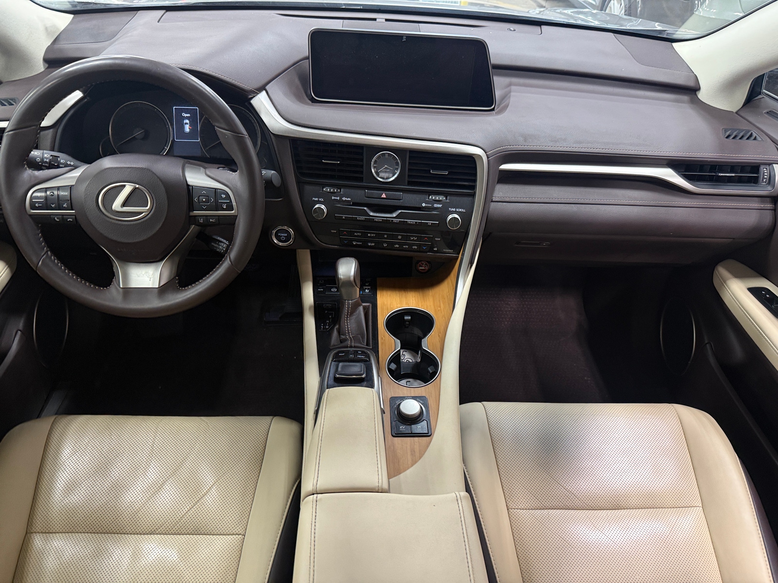 Thumbnail: 2017 Lexus RX - 2