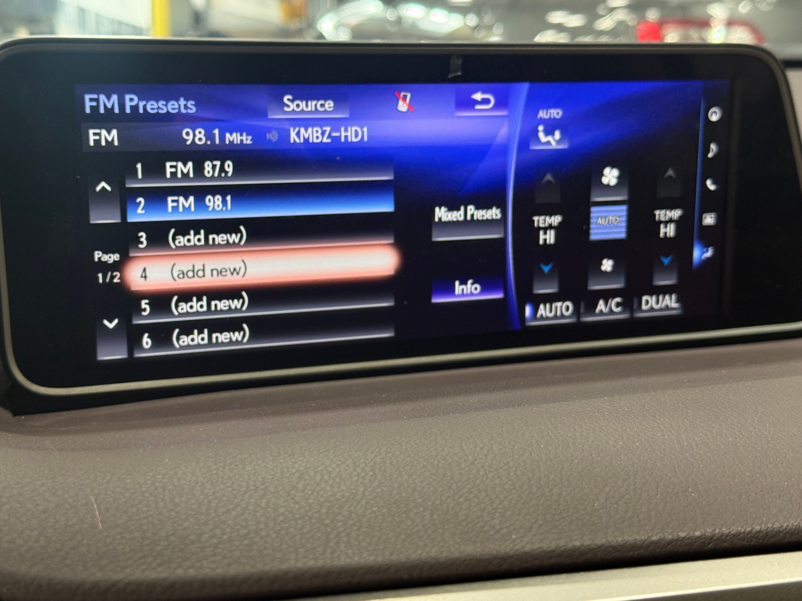 Thumbnail: 2017 Lexus RX - 3