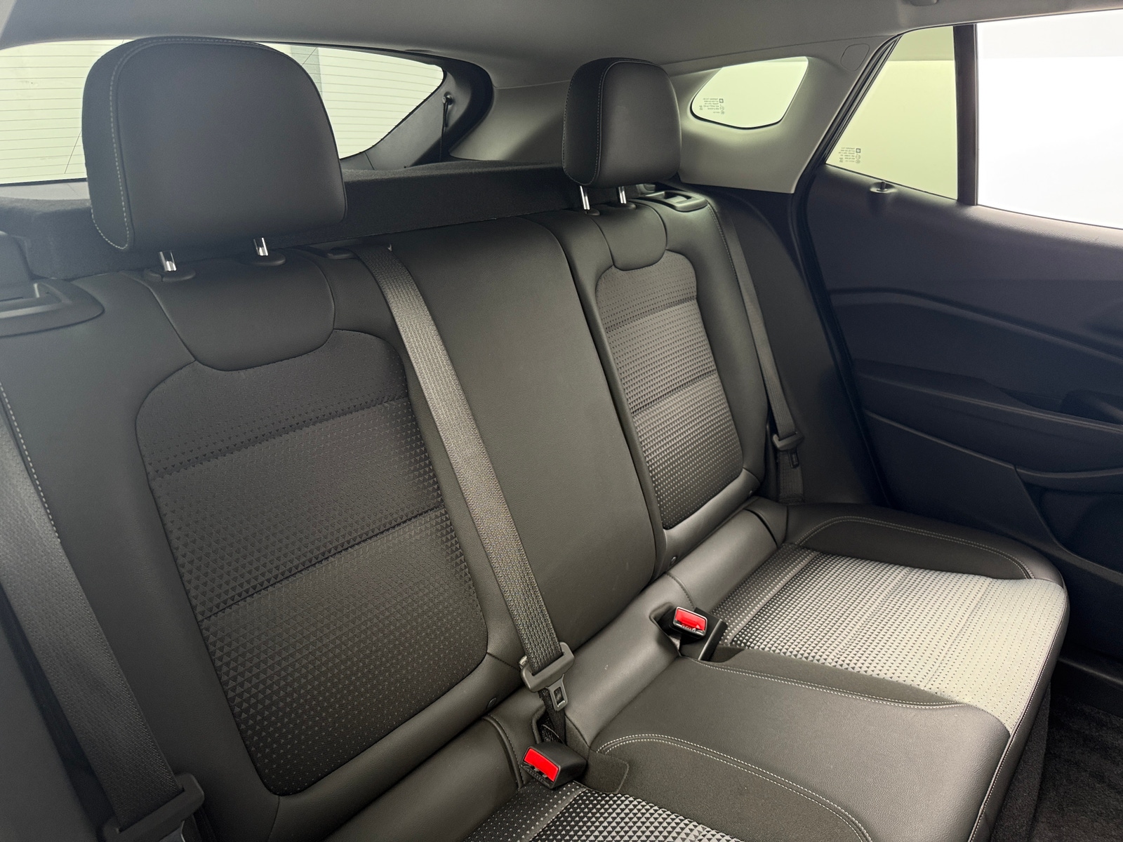 Thumbnail: 2025 Chevrolet Trax - 6