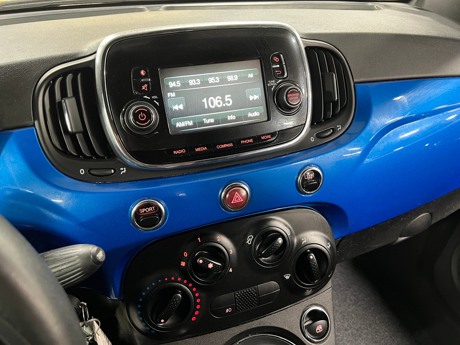 Thumbnail: 2018 Fiat 500 - 4