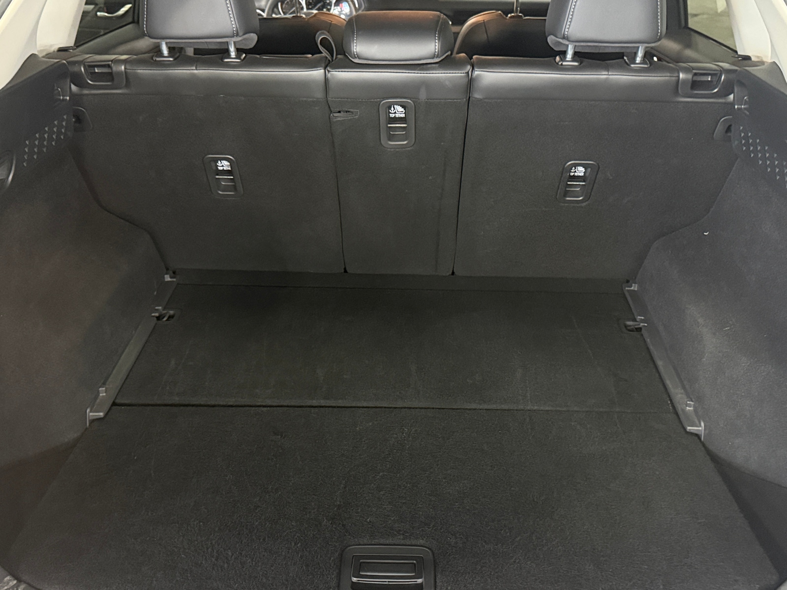 Thumbnail: 2025 Mazda CX-5 - 6