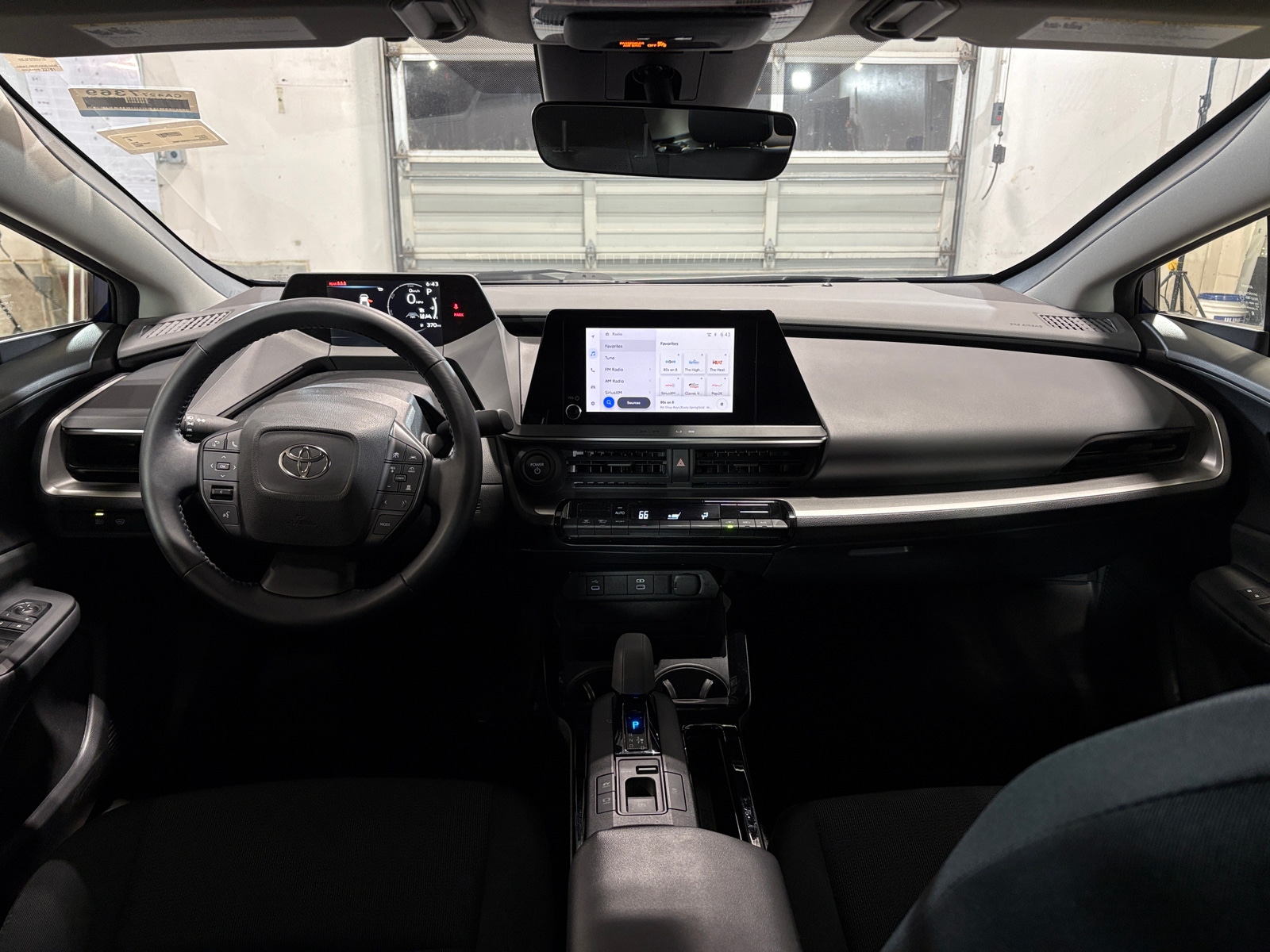 Thumbnail: 2025 Toyota Prius - 3