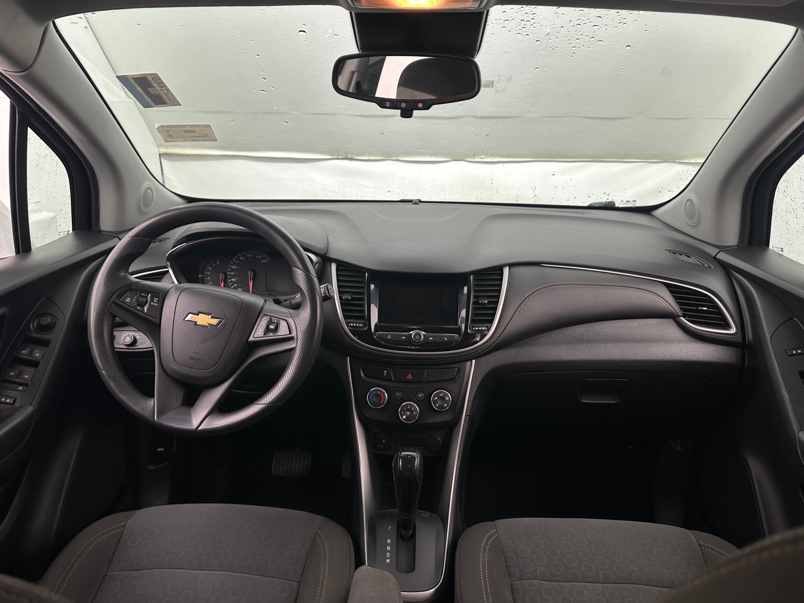 Thumbnail: 2021 Chevrolet Trax - 3