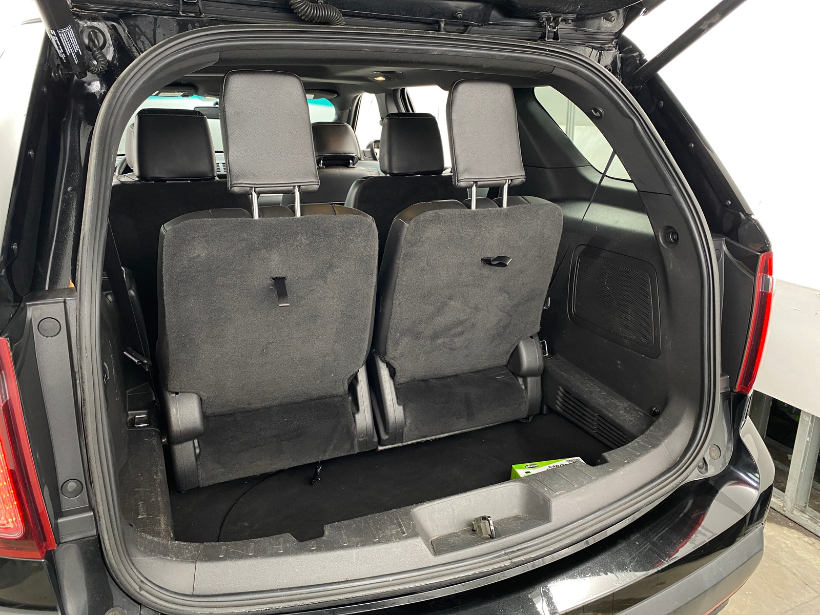 Thumbnail: 2015 Ford Explorer - 6