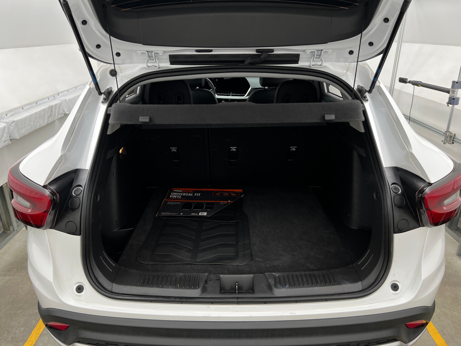 Thumbnail: 2025 Chevrolet Trax - 7