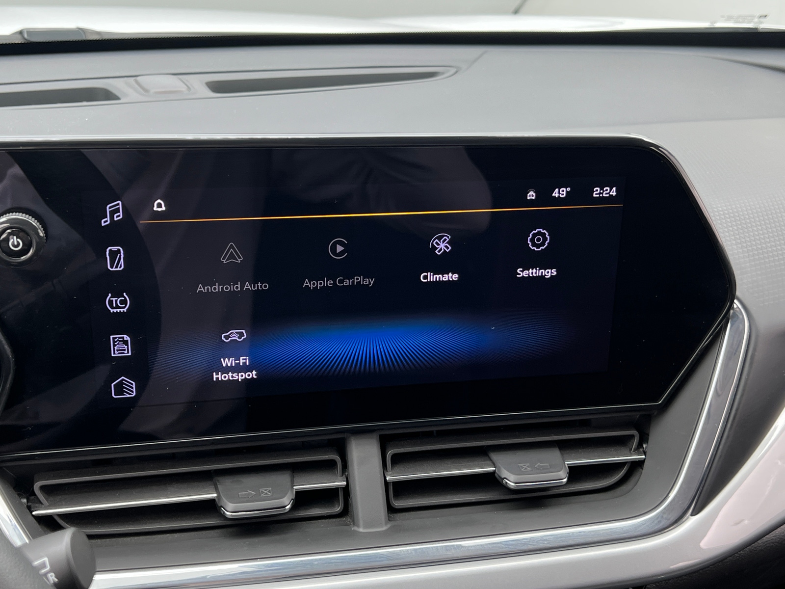 Thumbnail: 2025 Chevrolet Trax - 4