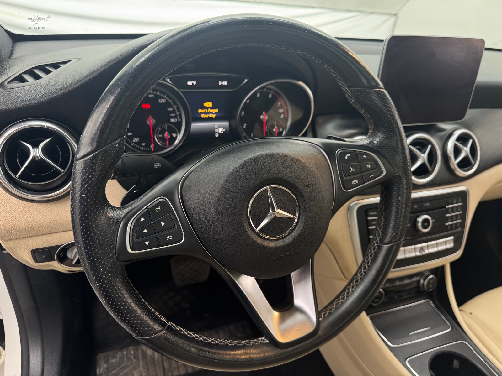 Thumbnail: 2019 Mercedes-Benz CLA - 3