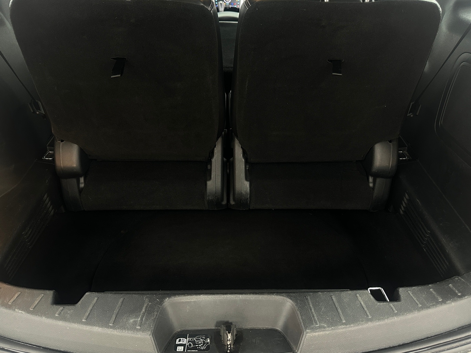 Thumbnail: 2019 Ford Explorer - 6