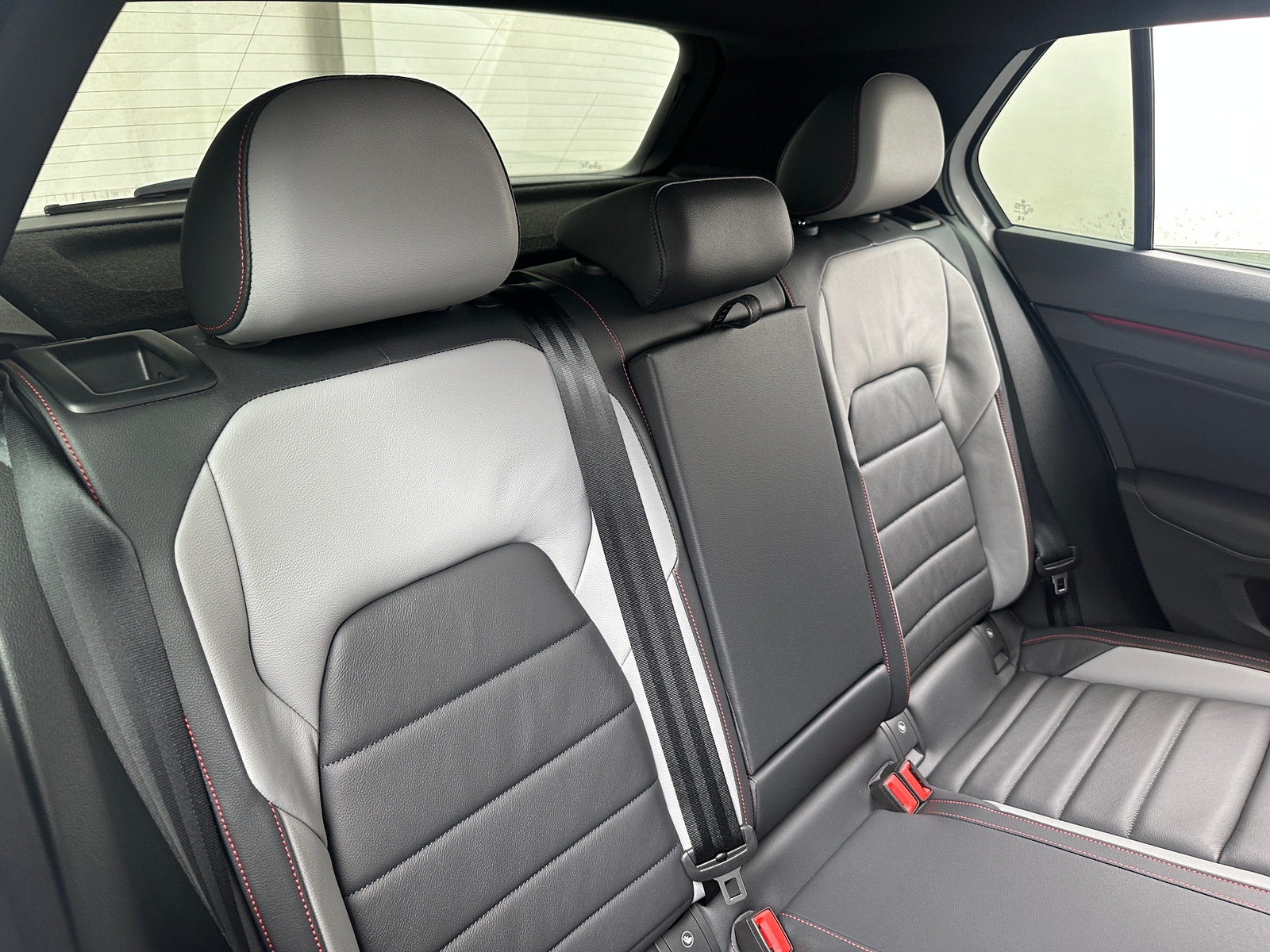 Thumbnail: 2024 Volkswagen Golf - 6