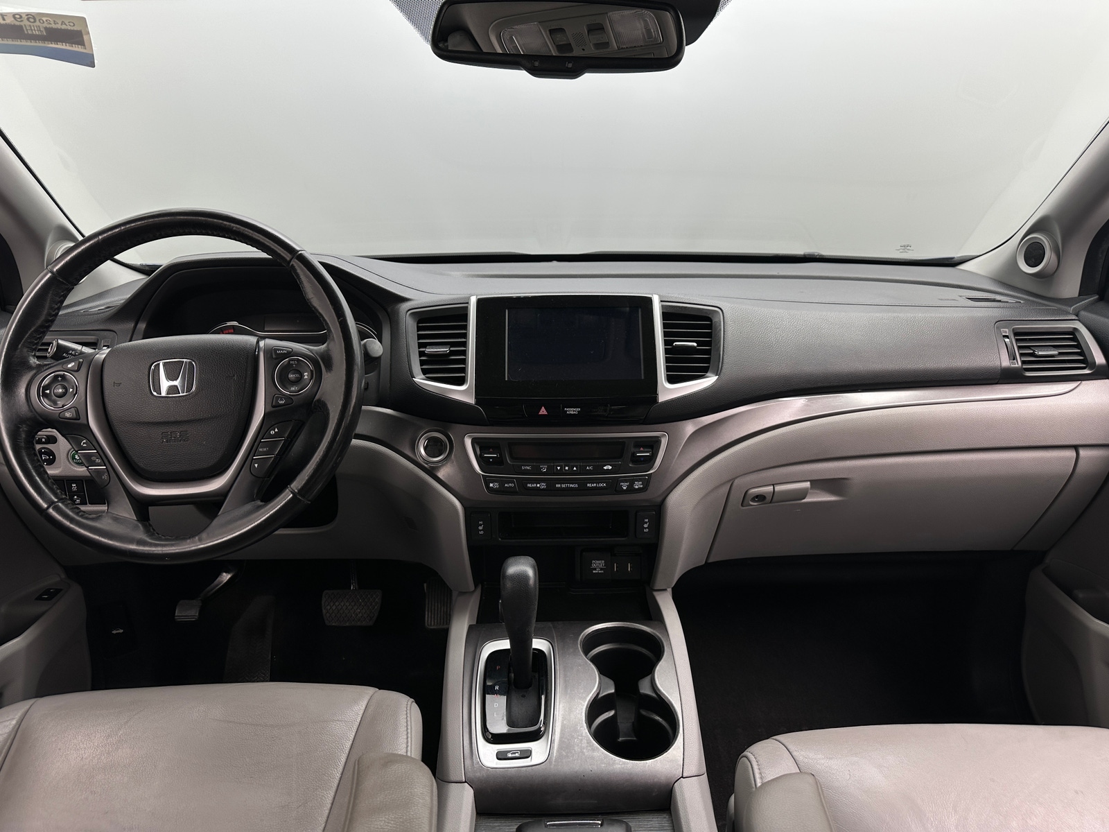 Thumbnail: 2018 Honda Pilot - 2