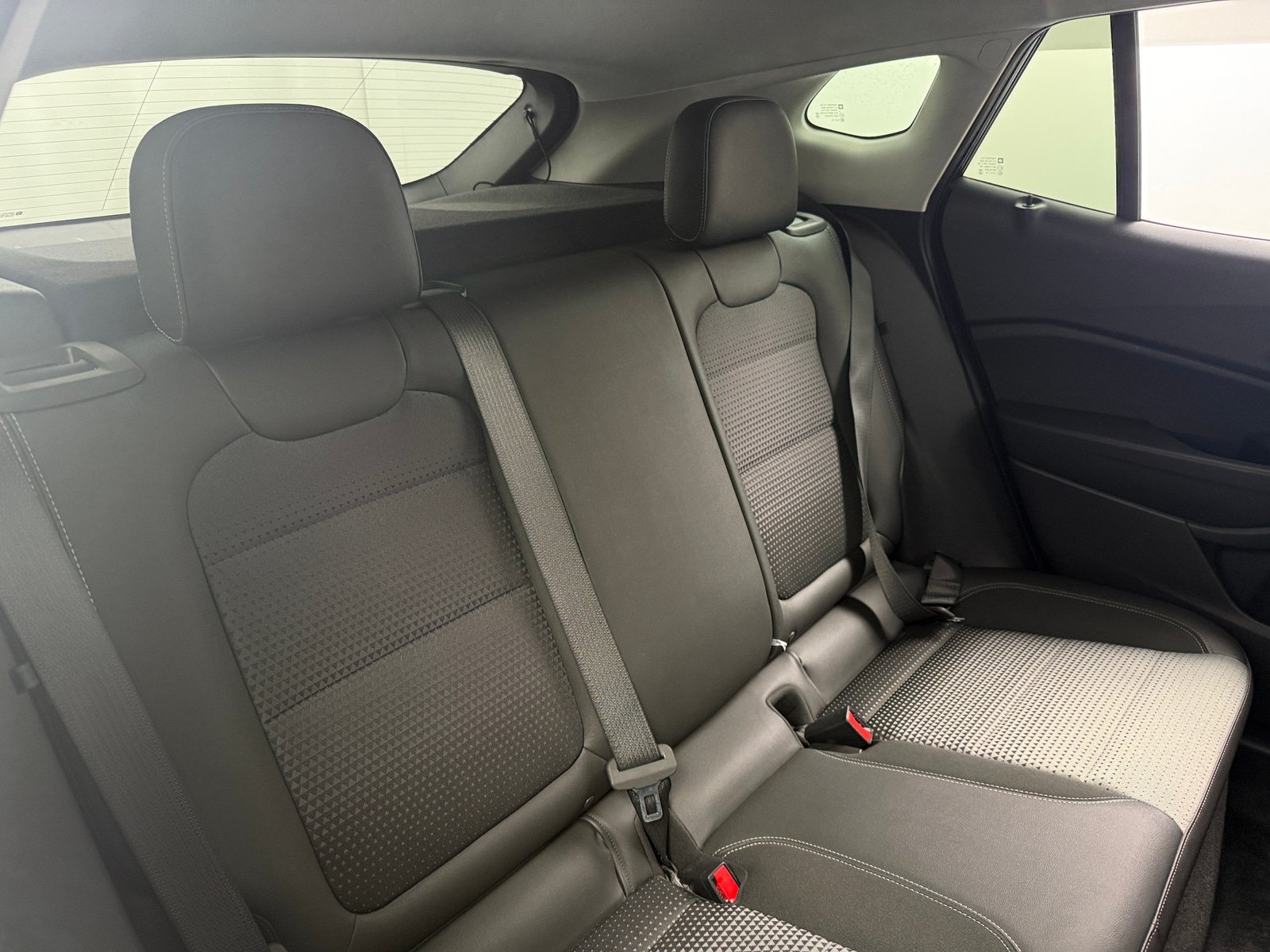 Thumbnail: 2025 Chevrolet Trax - 6