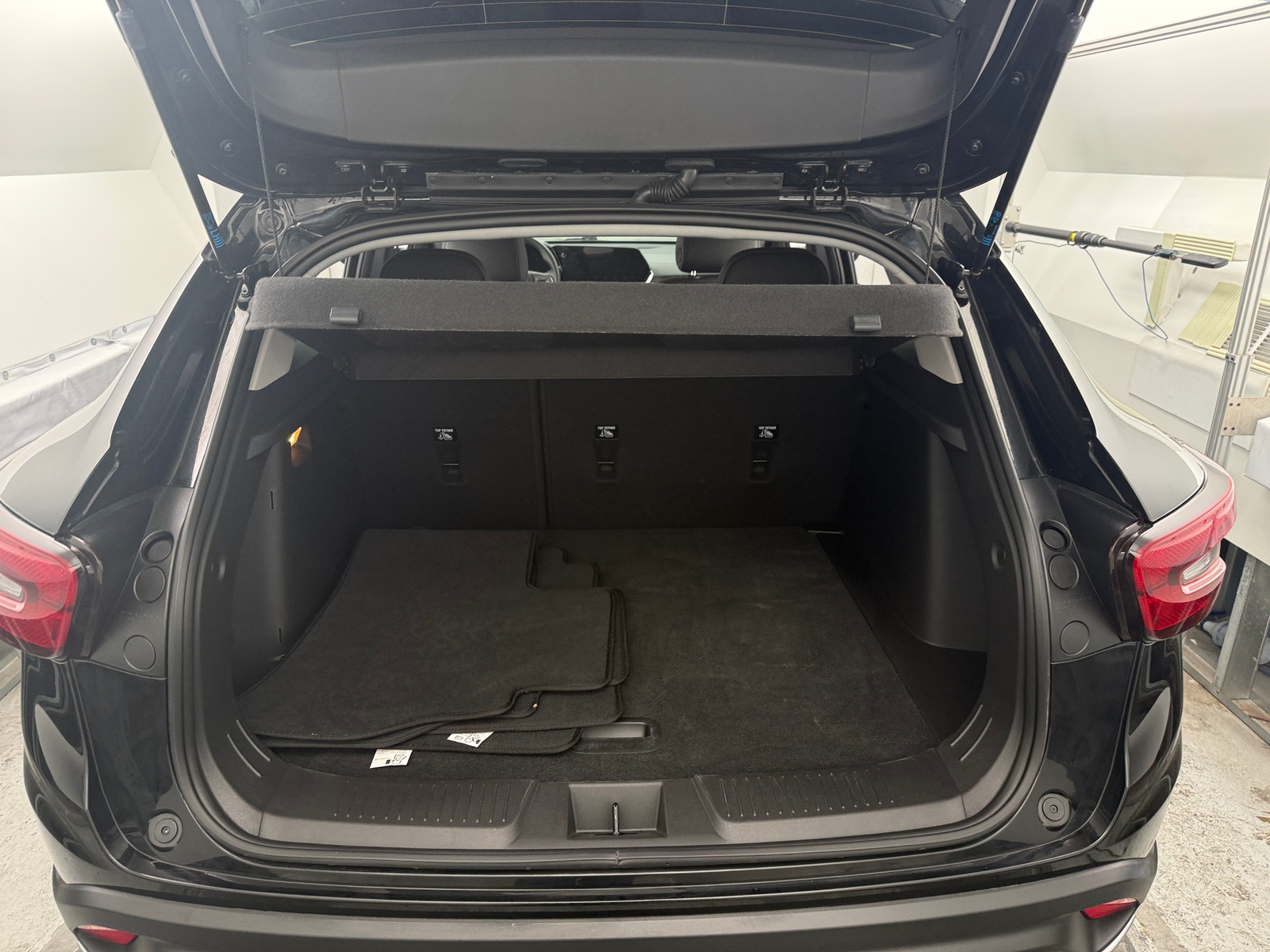 Thumbnail: 2025 Chevrolet Trax - 7