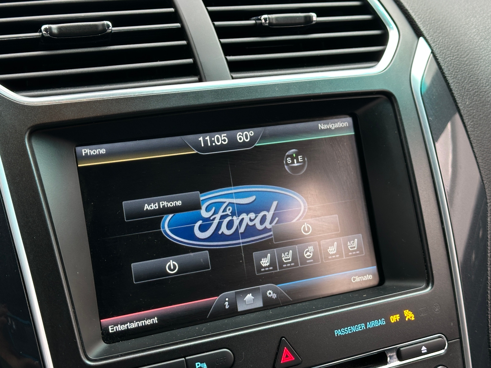 Thumbnail: 2016 Ford Explorer - 3