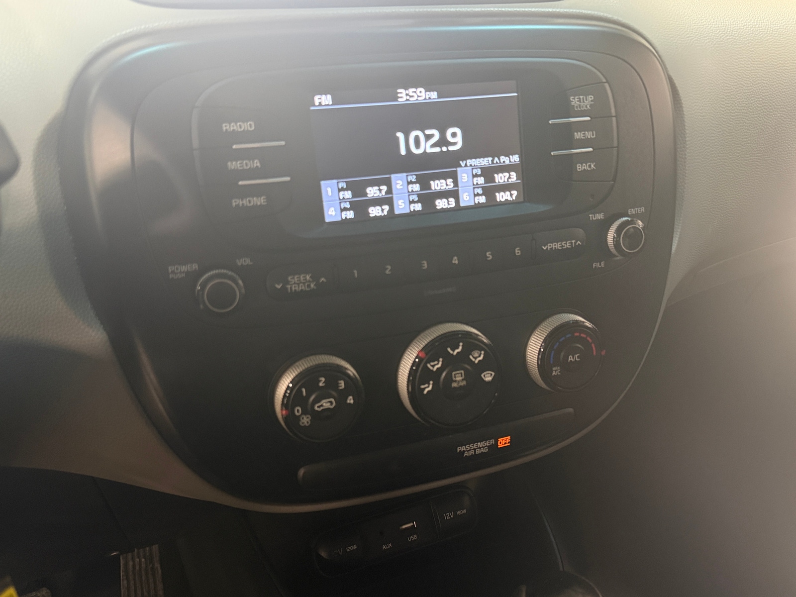 Thumbnail: 2018 Kia Soul - 4