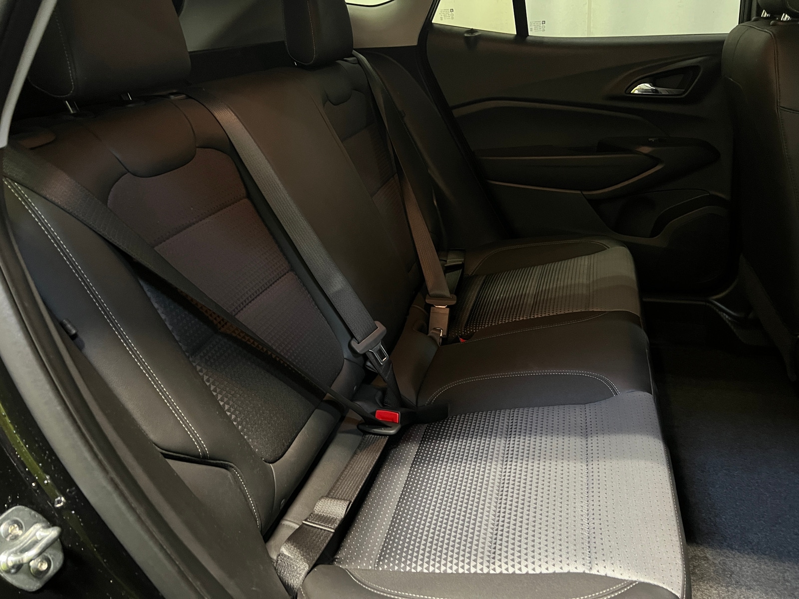 Thumbnail: 2025 Chevrolet Trax - 6