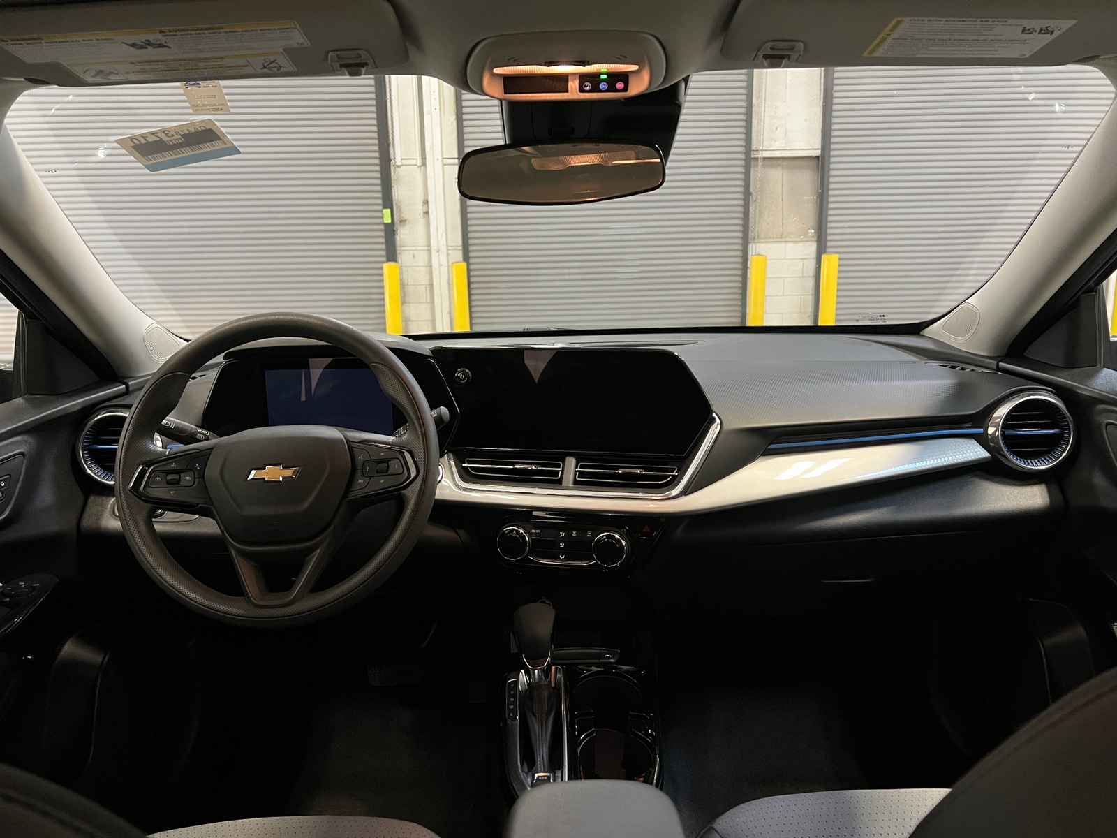 Thumbnail: 2025 Chevrolet Trax - 3