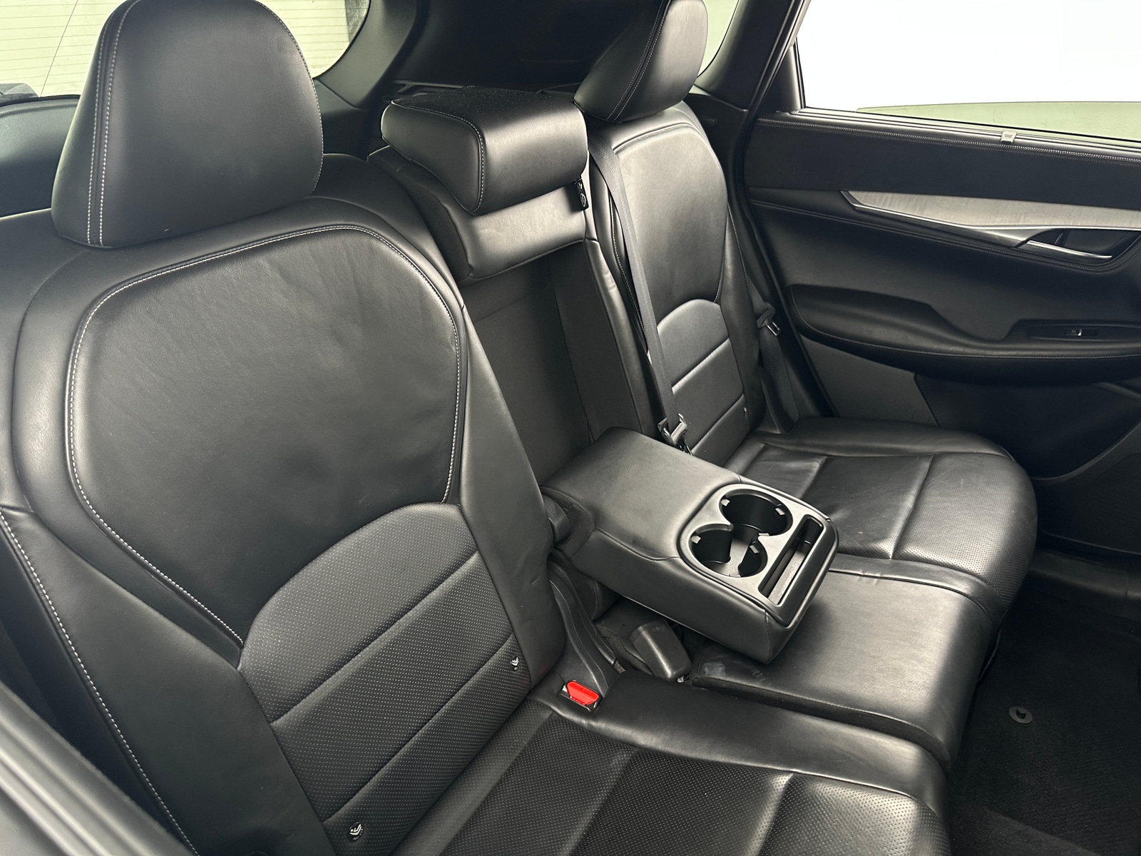 Thumbnail: 2019 INFINITI QX50 - 5