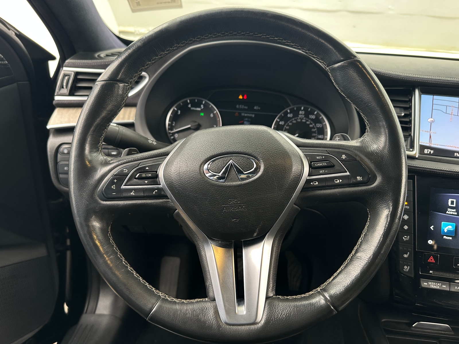 Thumbnail: 2019 INFINITI QX50 - 4