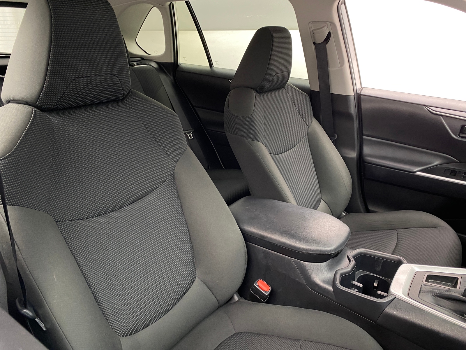 Thumbnail: 2025 Toyota RAV4 - 2