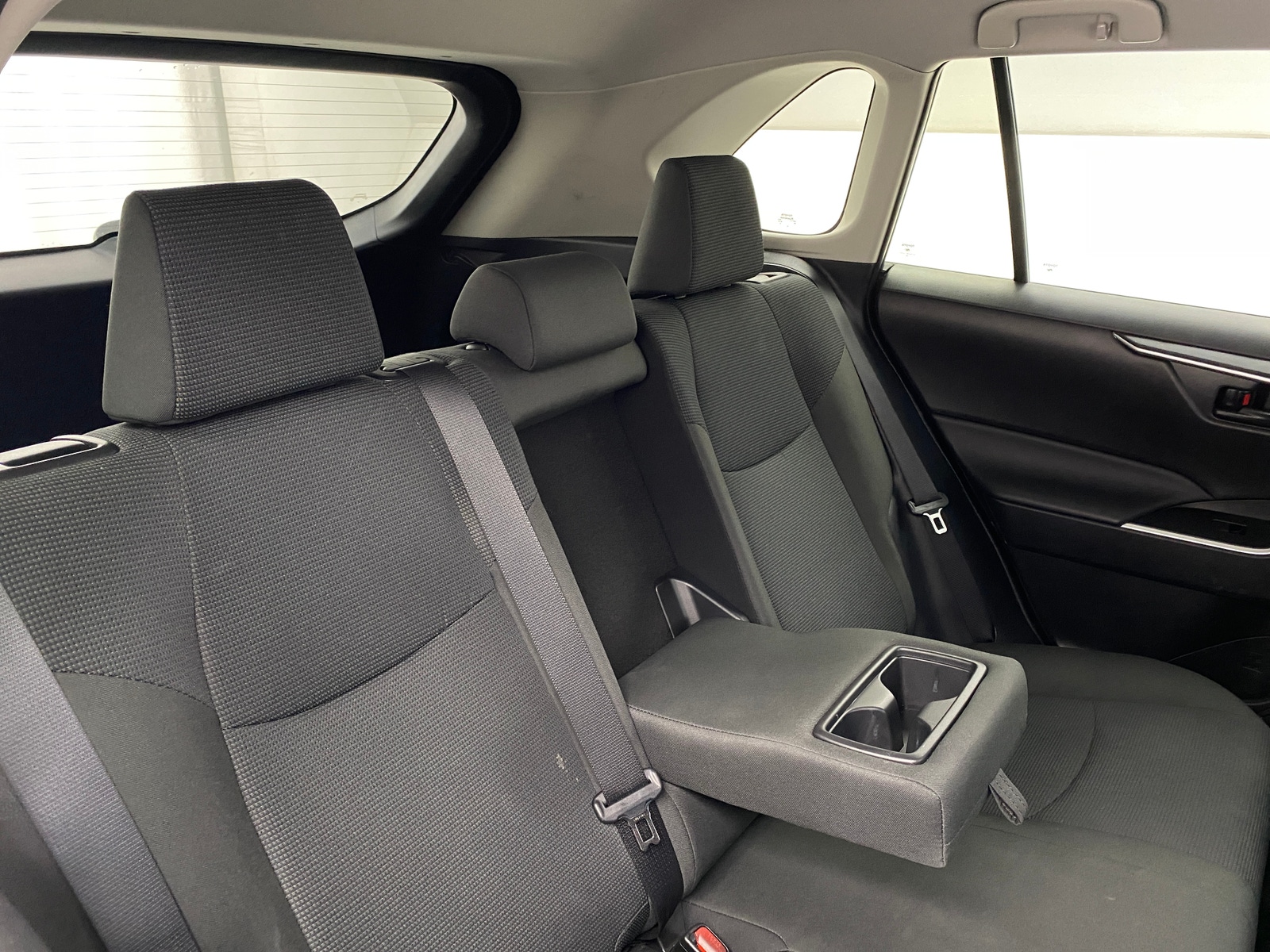 Thumbnail: 2025 Toyota RAV4 - 6