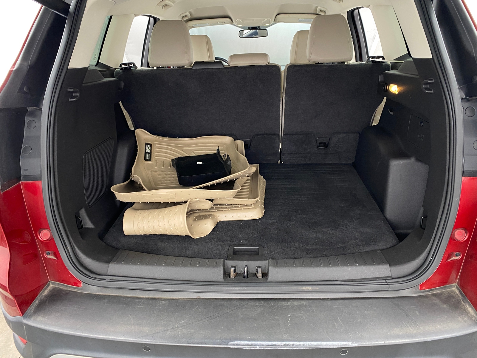 Thumbnail: 2017 Ford Escape - 6