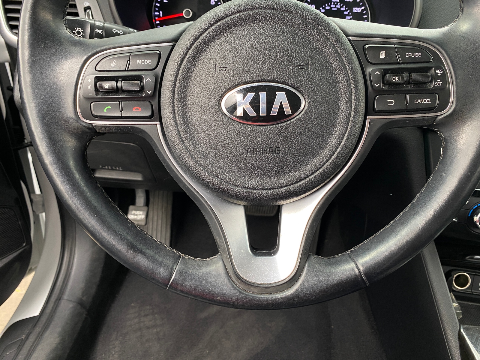 Thumbnail: 2017 Kia Optima - 4