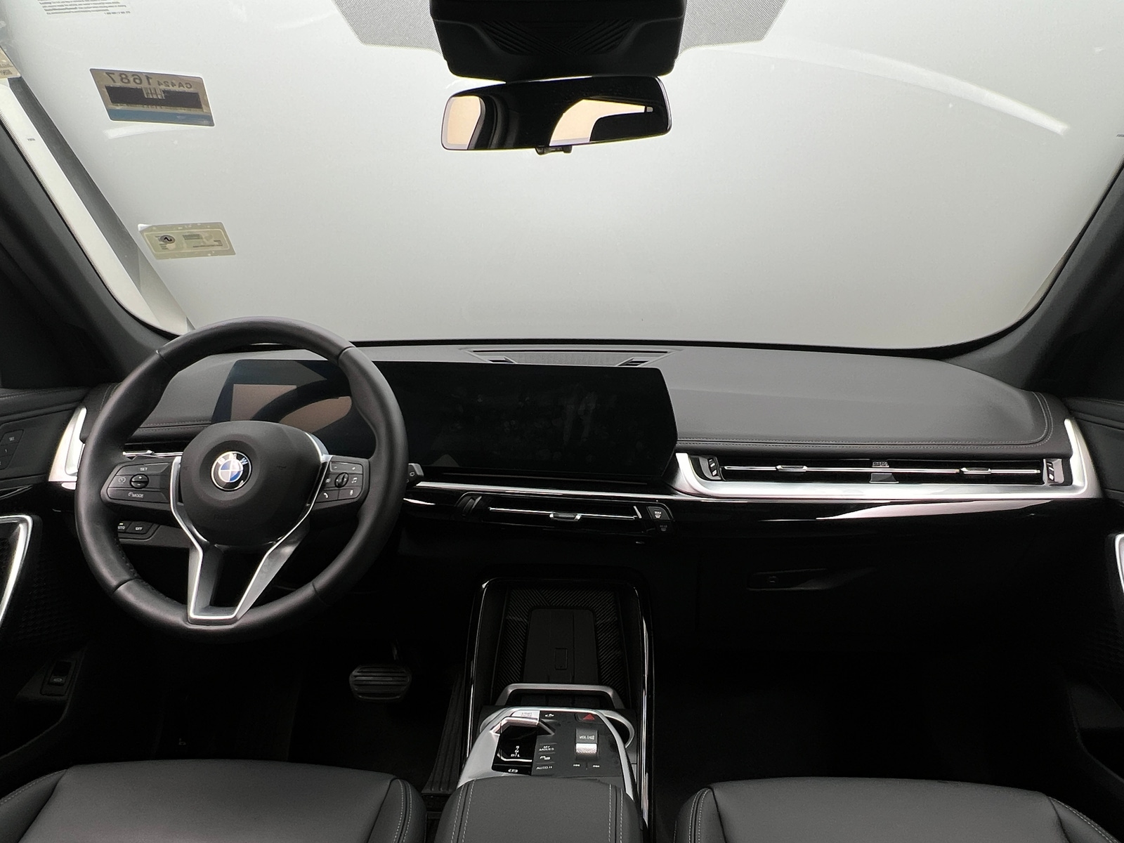 Thumbnail: 2025 BMW X1 - 2